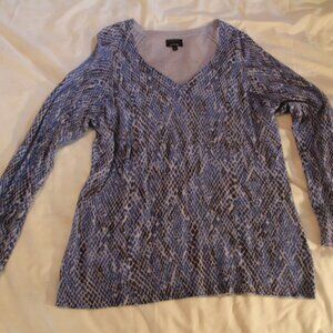 Sweater, blue, cashmere blend. Size XL. Apt. 9 brand. Good condition.